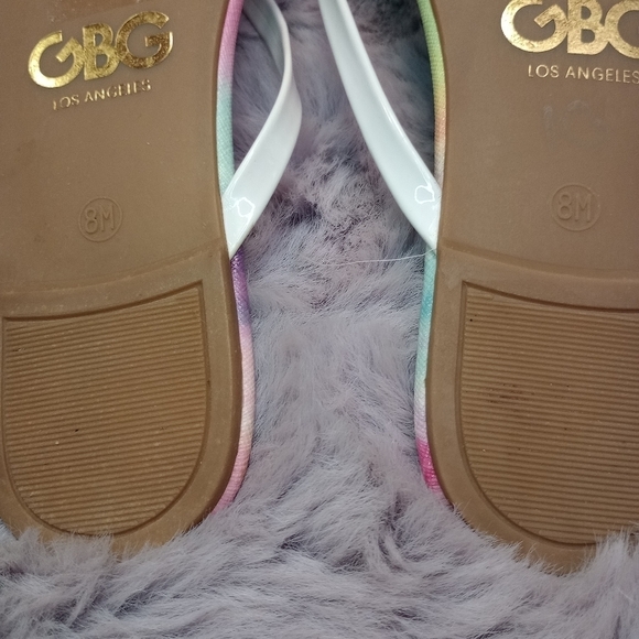 GUESS GBG Los Angeles pastel & white thong style flip flop sandals sz 8 - Picture 5 of 7